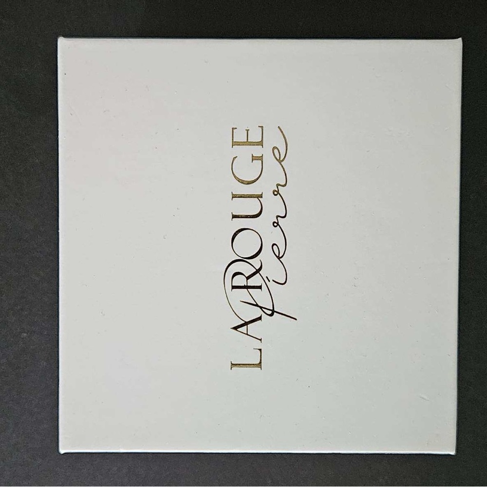 La Rouge Pierre Rose Quartz skin collection